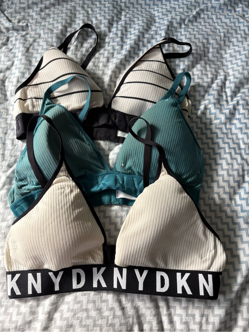 SET OF 3 sz M DKNY Triangle Bralette Black White Stripe Green Logo band